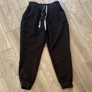 FIGS black scrub Jogger pants Technically Collection Women’s size Medium